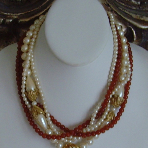 Simulated Pearl/Carnelian-Like Stone Necklace - Picture 3 of 7